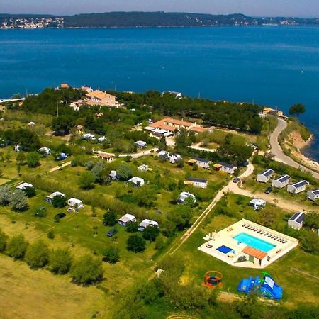 Camping Tikayan Felix De La Bastide Saint-Mitre-les-Remparts Экстерьер фото