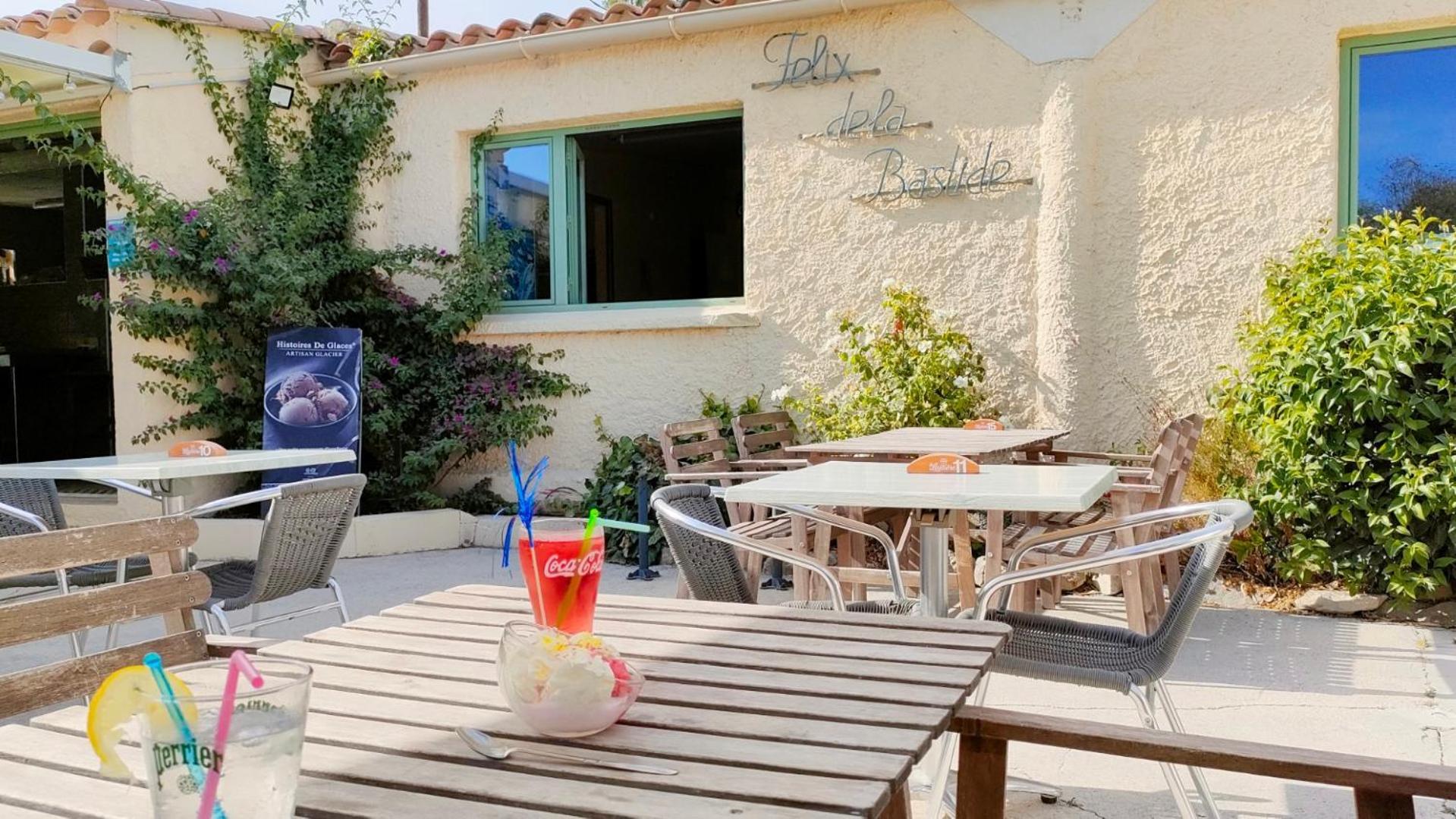 Camping Tikayan Felix De La Bastide Saint-Mitre-les-Remparts Экстерьер фото
