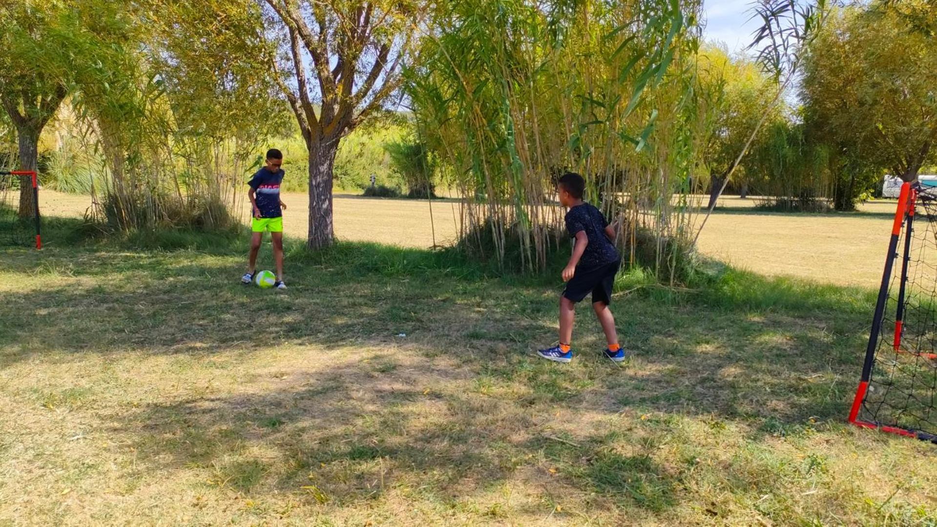 Camping Tikayan Felix De La Bastide Saint-Mitre-les-Remparts Экстерьер фото